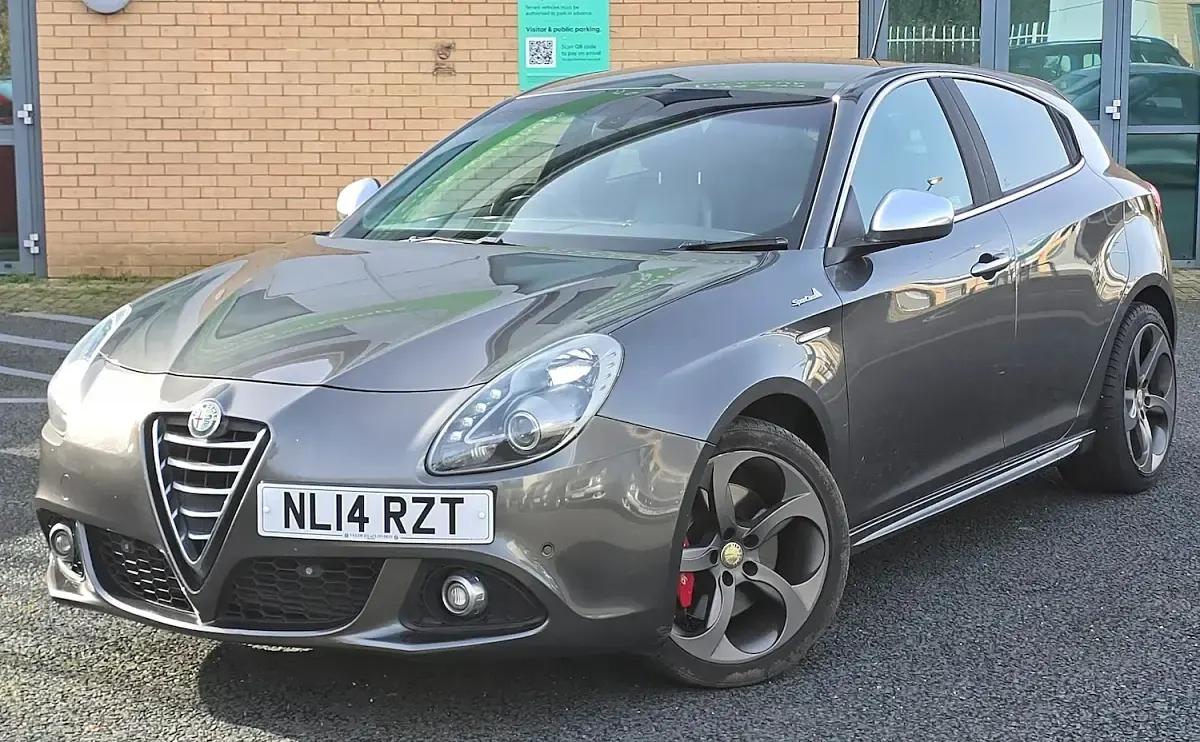 Used Alfa Romeo Giulietta 170 HP (125 kW) 2014 Grey Hatchback