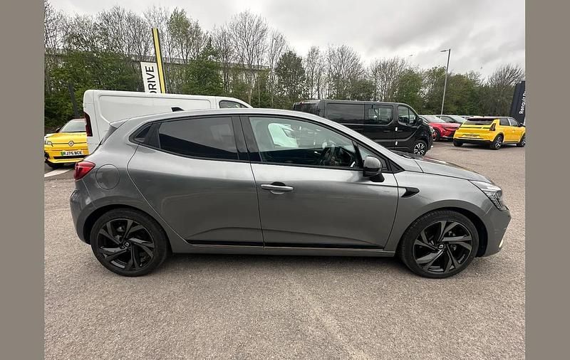 Gebraucht Renault Clio V Engineered 145 PS (106 kW) 2023 Grau Kleinwagen