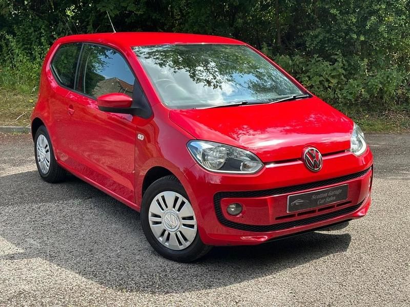 Used VW up! move up! 60 HP (44 kW) 2015 Red Hatchback
