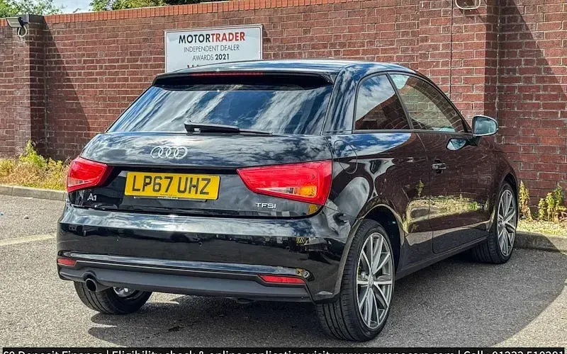 Used Audi A1 Sportback Sport 95 HP (69 kW) 2017 Black Hatchback