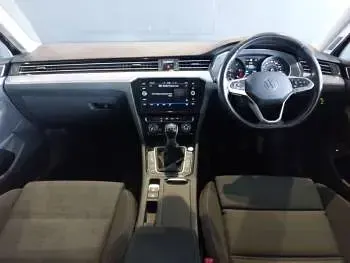 Used VW Passat SE 150 HP (110 kW) 2022 Grey Estate