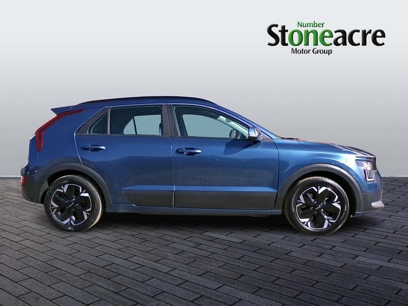 Used Kia Niro 150 kW (204 HP) 2024 Blue SUV