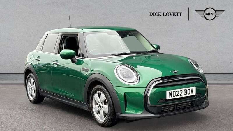 Green Used 2022 Mini Cooper Classic Hatchback | £18,500 (Fair price) - Image 1/4