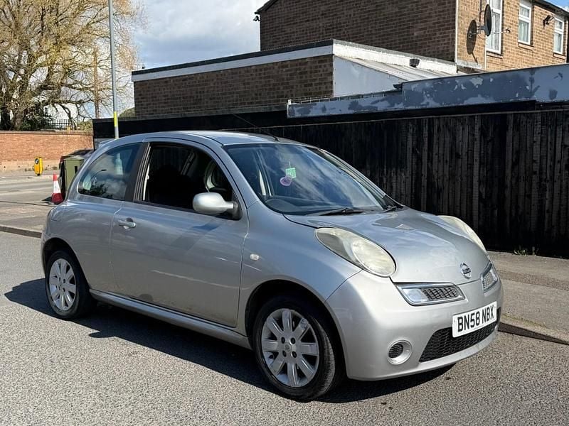 Used Nissan Micra Acenta 79 HP (58 kW) 2008 Silver Hatchback
