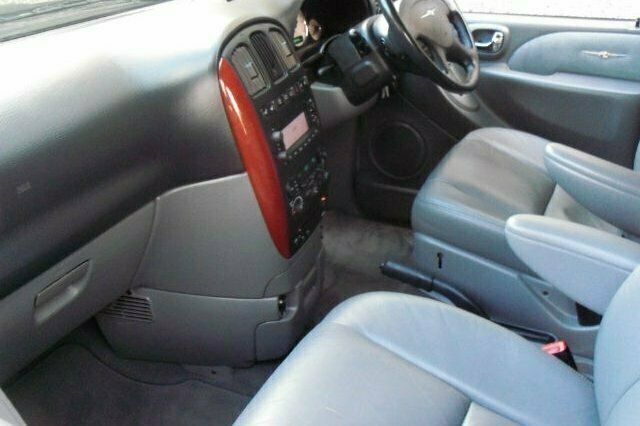Used Chrysler Grand Voyager 172 HP (126 kW) 2004 MPV