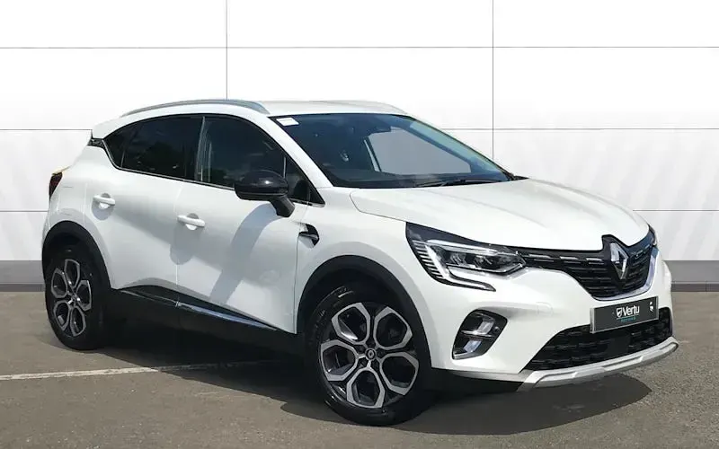 Used Renault Captur Techno 143 HP (105 kW) 2024 SUV