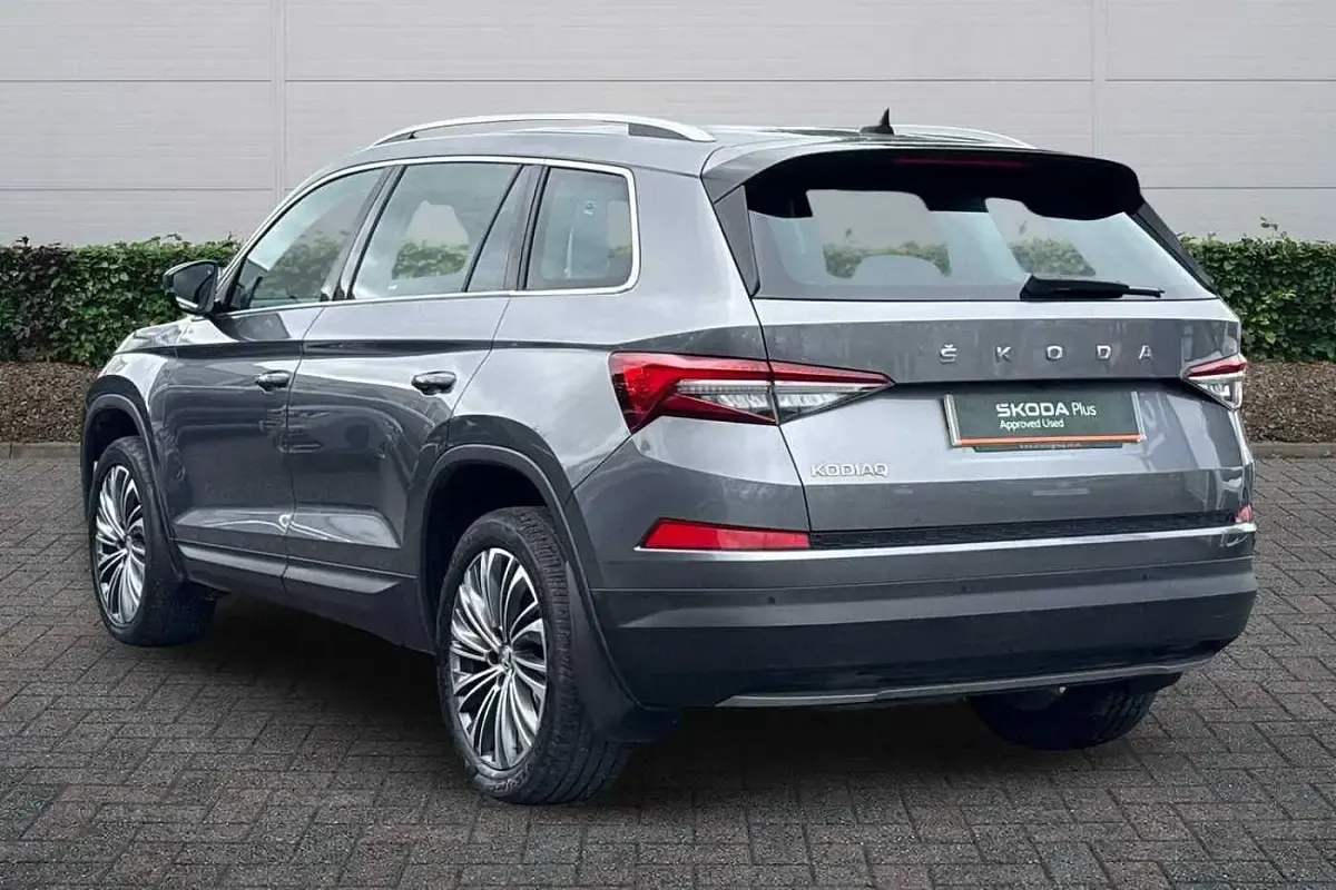 Used Skoda Kodiaq SE L Executive 150 HP (110 kW) 2023 Graphite grey metallic SUV