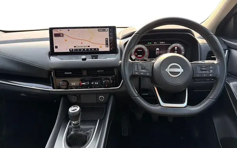 Used Nissan Qashqai N-Connecta 140 HP (102 kW) 2023 Blue SUV