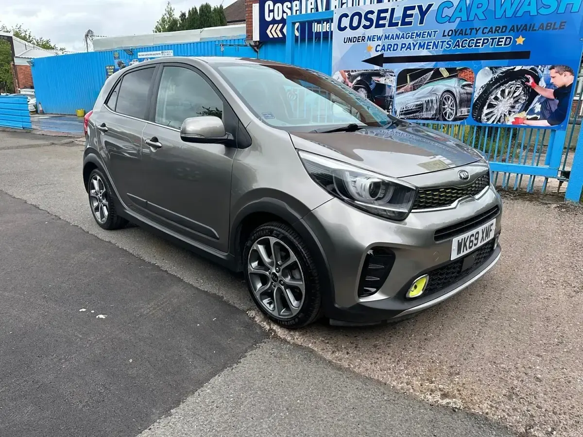Usado Kia Picanto X-Line 2019 Prateado Citadino