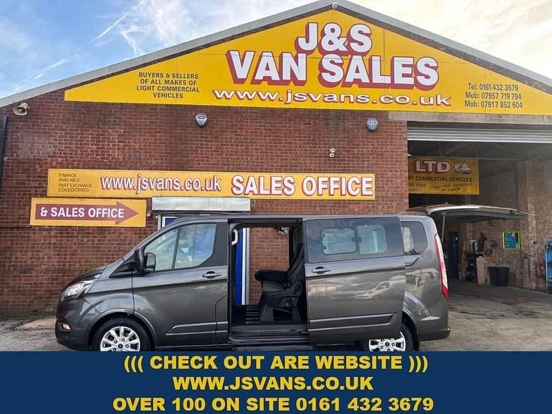 Grey Used 2022 Ford Tourneo Titanium MPV | £18,995 (Super price) - Image 1/4