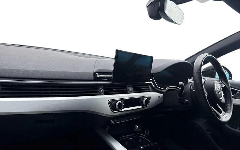 Used Audi A4 S-Line 190 HP (139 kW) 2019 Black Estate