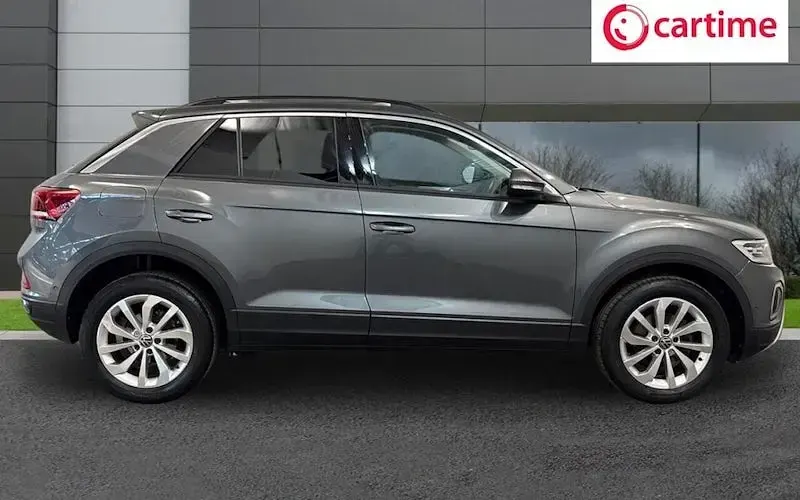 Used VW T-Roc Match 116 HP (85 kW) 2025 SUV