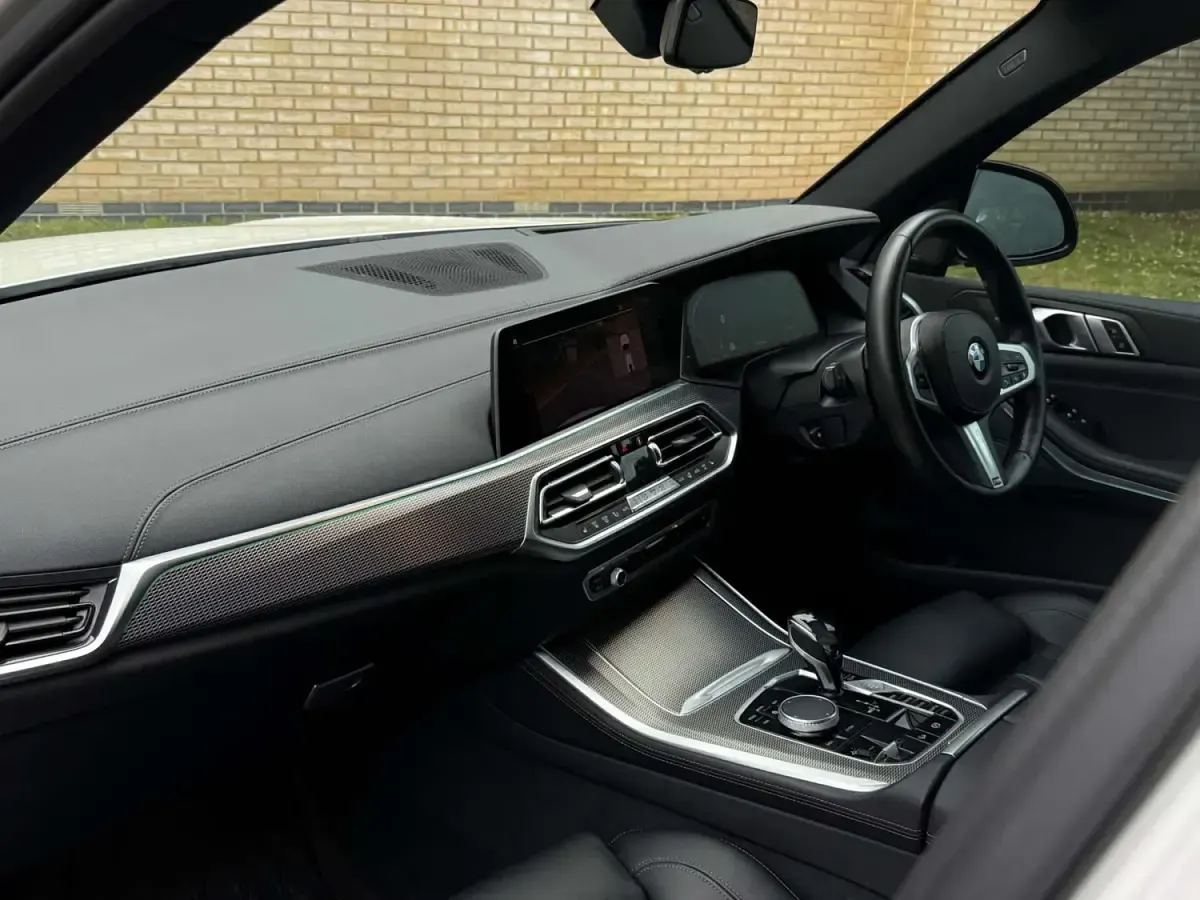 Begagnad BMW X5 M Sport 2020 Vit SUV