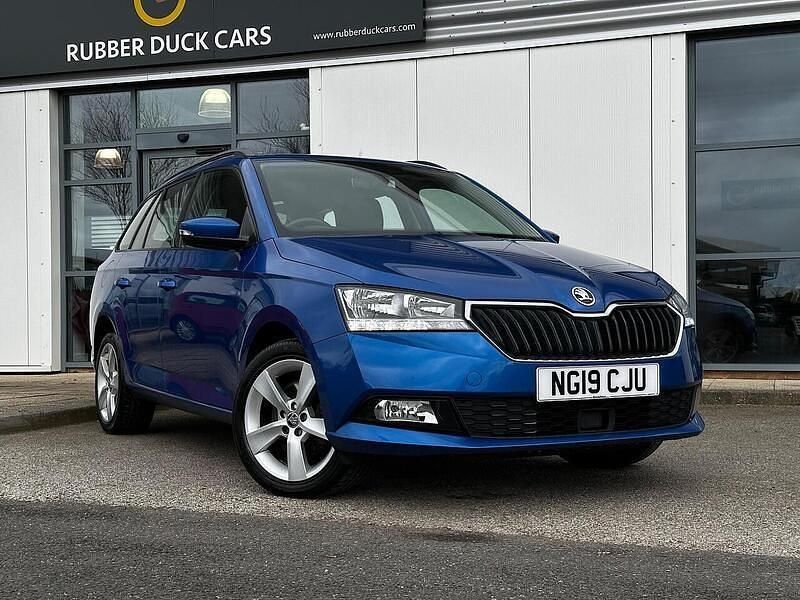 Used Skoda Fabia SE L 110 HP (80 kW) 2019 Blue Estate