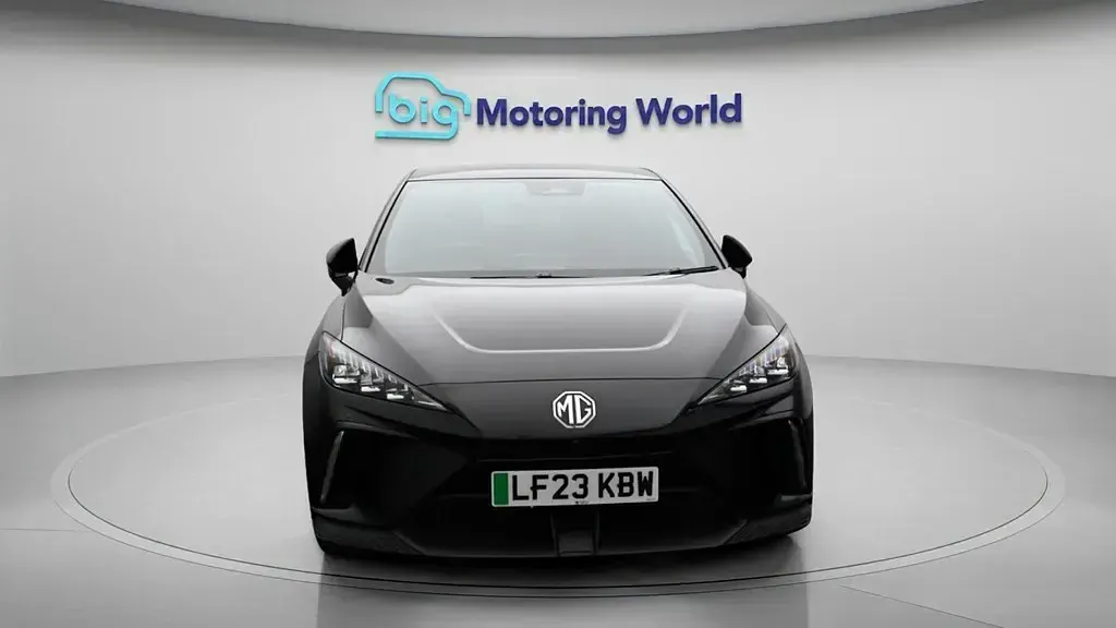 Usado MG MG4 EV Trophy 319 kW (435 HP) 2023 Citadino