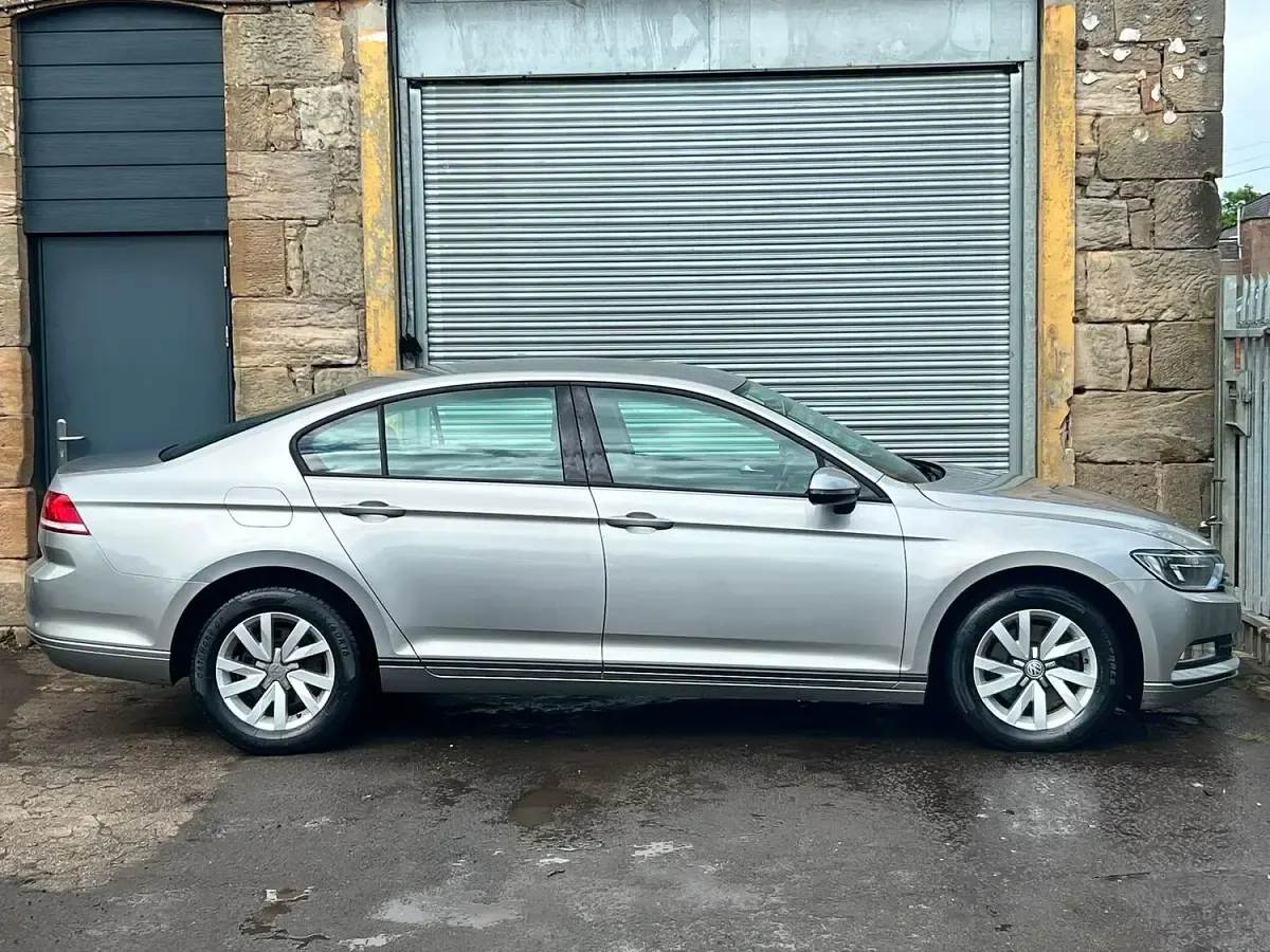 Used VW Passat S 120 HP (88 kW) 2015 Silver Sedan