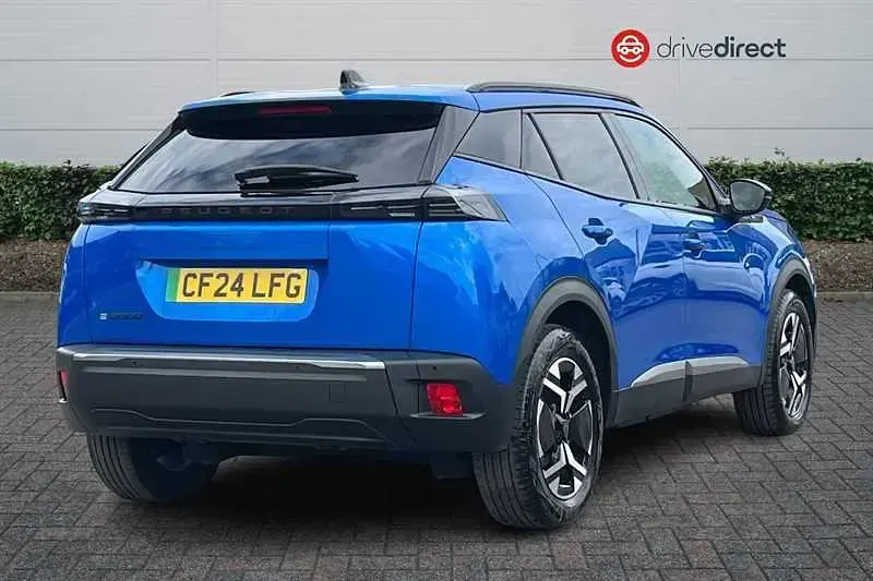 Used Peugeot e-2008 Allure 11 kW (15 HP) 2024 Blue SUV