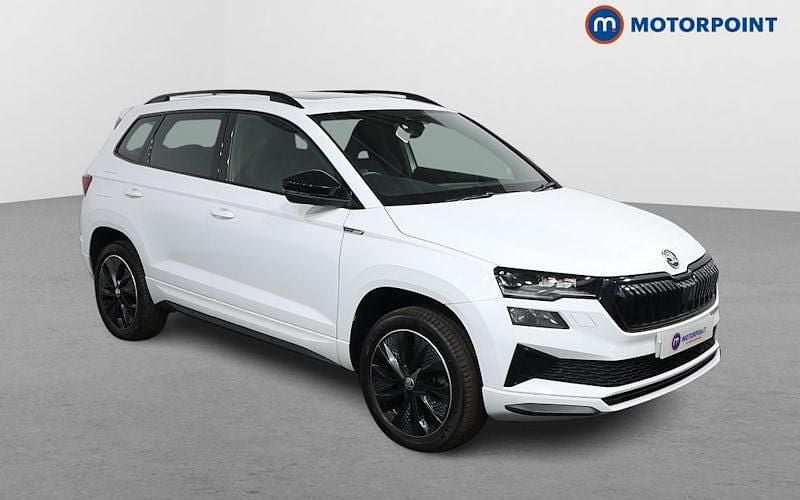 Used 2025 Skoda Karoq SportLine SUV | £23,699 (Super price) - Image 1/4