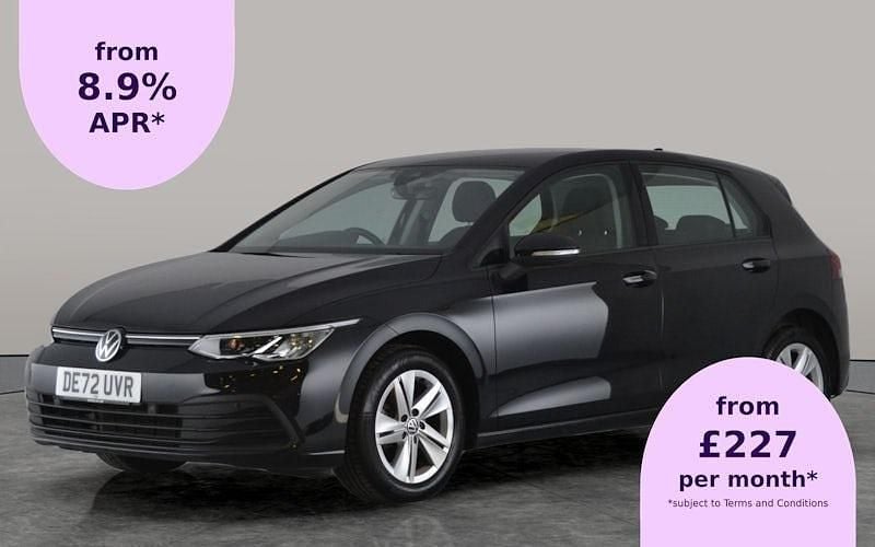 Used 2024 VW Golf VIII Life Hatchback | £16,184 (Super price) - Image 1/2