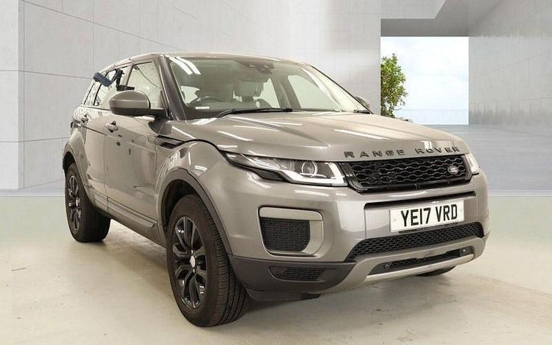 Used Land Rover Range Rover evoque SE 150 HP (110 kW) 2018 Hatchback