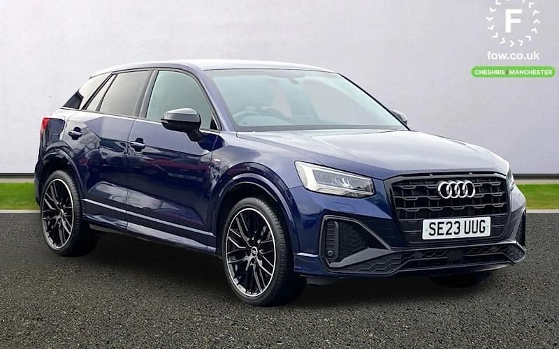 Used Audi Q2 Black Edition 110 HP (80 kW) 2023 Blue SUV