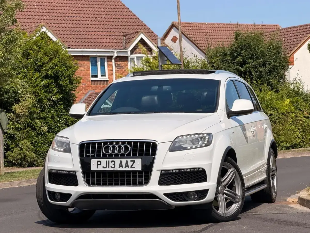 Used Audi Q7 S-line plus 2013 White SUV