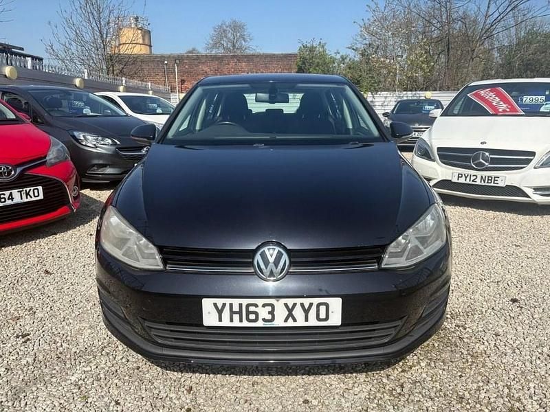 Used VW Golf VII SE 105 HP (77 kW) 2013 Black Hatchback