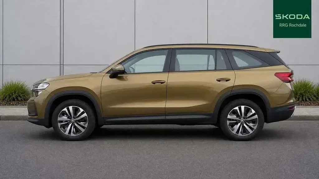 Used Skoda Kodiaq SE 150 HP (110 kW) 2026 Bronx gold metallic SUV