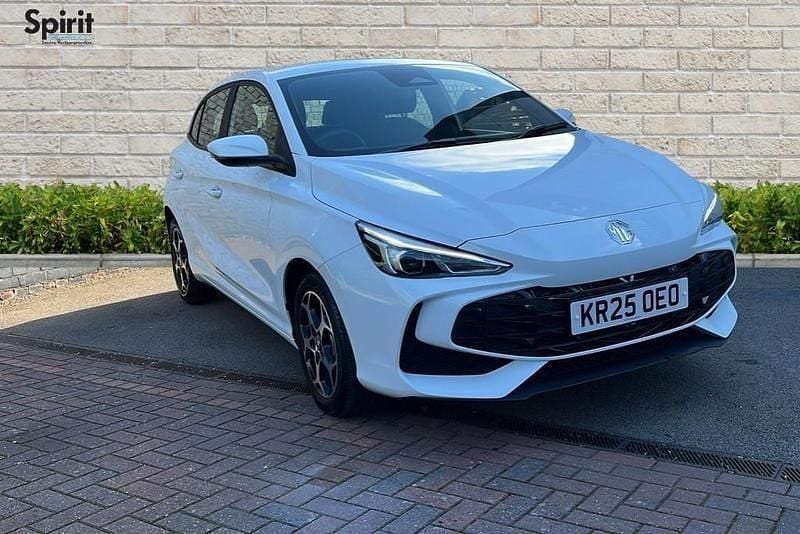 White Used 2025 MG MG3 SE Hatchback | £13,999 (Good price) - Image 1/4