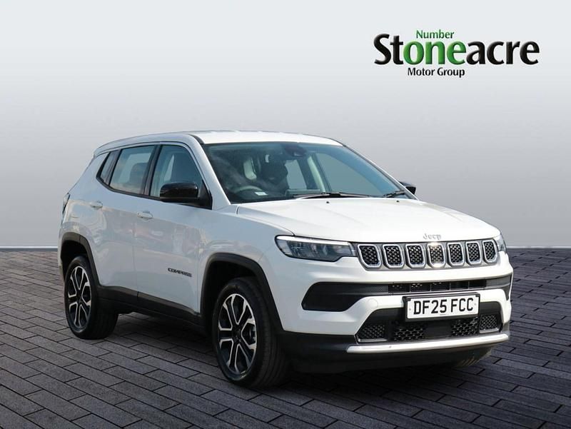 White New 2025 Jeep Compass Altitude SUV | £27,495 (Fair price) - Image 1/4