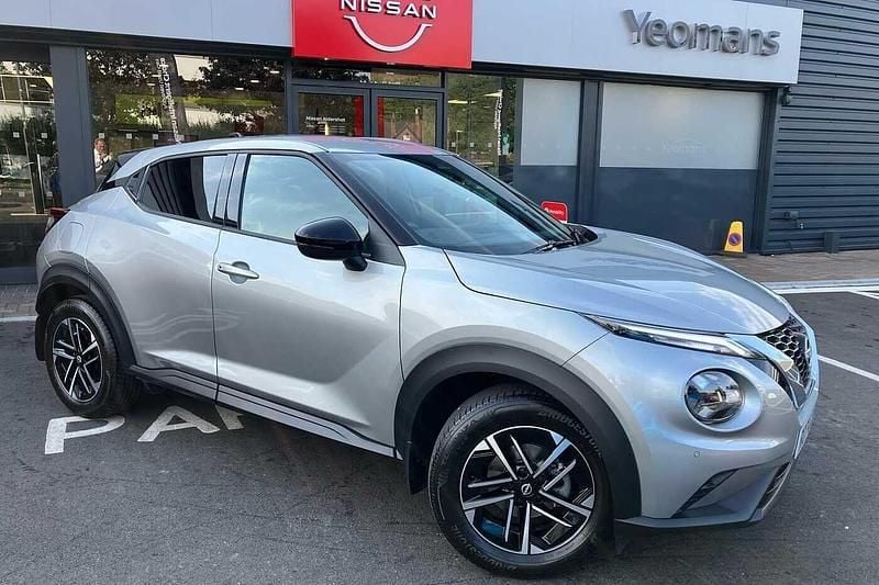 Silver Used 2024 Nissan Juke N-Connecta SUV | £17,490 (Fair price) - Image 1/4