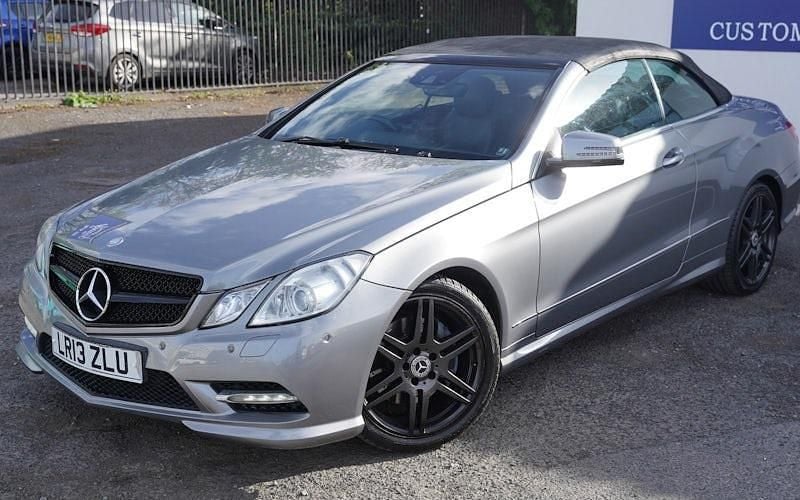 Begagnad Mercedes E220 170 HK (125 kW) 2013 Silver Cab