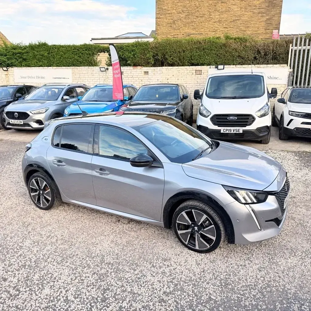Used Peugeot e-208 Premium 100 kW (136 HP) 2022 Grey Hatchback