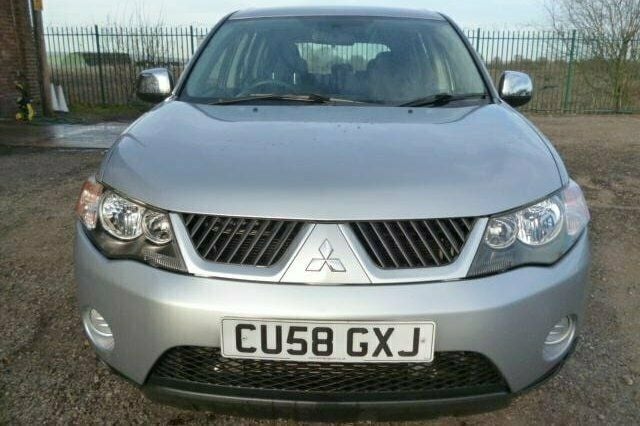 Used 2008 Mitsubishi Outlander SUV | £9,991 - Image 1/4