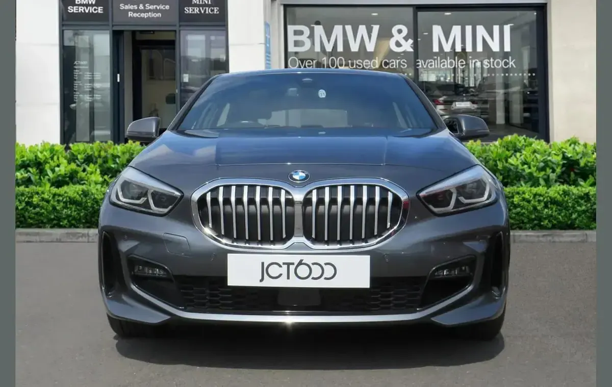 Used BMW 118 M Sport 134 HP (98 kW) 2020 Grey Hatchback