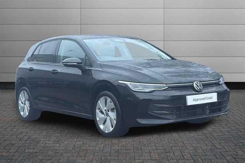 Used VW Golf VIII 200 HP (147 kW) 2025