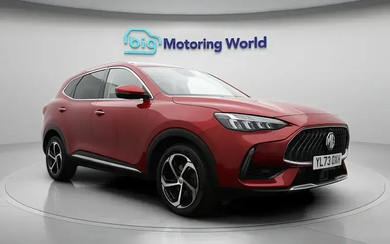 Begagnad MG HS Trophy 162 HK (119 kW) 2024 SUV