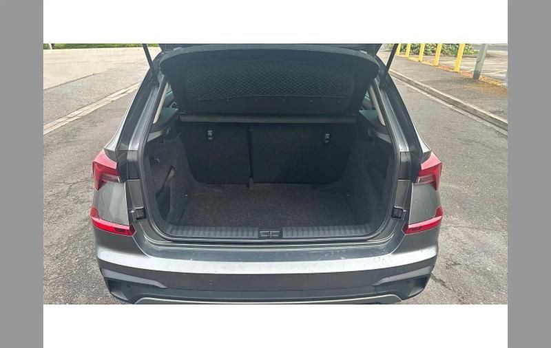 Gebraucht Skoda Kamiq SE L 116 PS (85 kW) 2024 Grau SUV