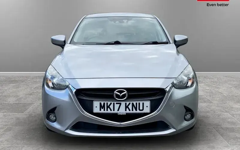 Begagnad Mazda 2 90 HK (66 kW) 2017 Halvkombi