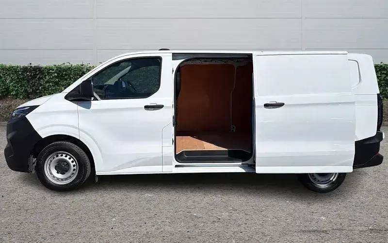 Begagnad Ford Transit Custom 136 HK (100 kW) 2025 Van