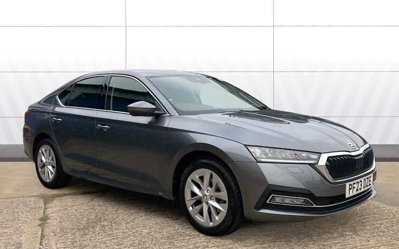 Grey Used 2023 Skoda Octavia SE L Hatchback | £23,128 (A bit pricey) - Image 1/4