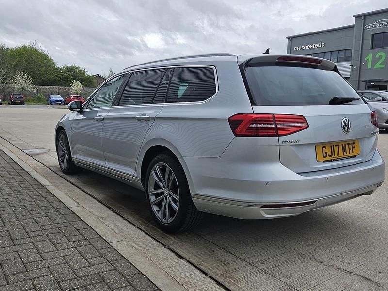Used VW Passat GT 150 HP (110 kW) 2017 Silver Estate