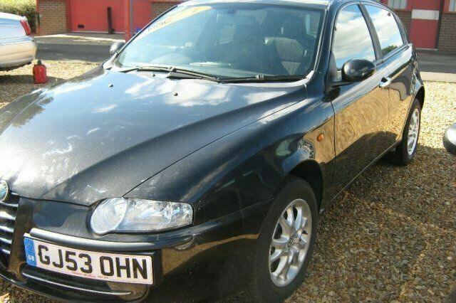 Used Alfa Romeo 147 120 HP (88 kW) 2003 Hatchback