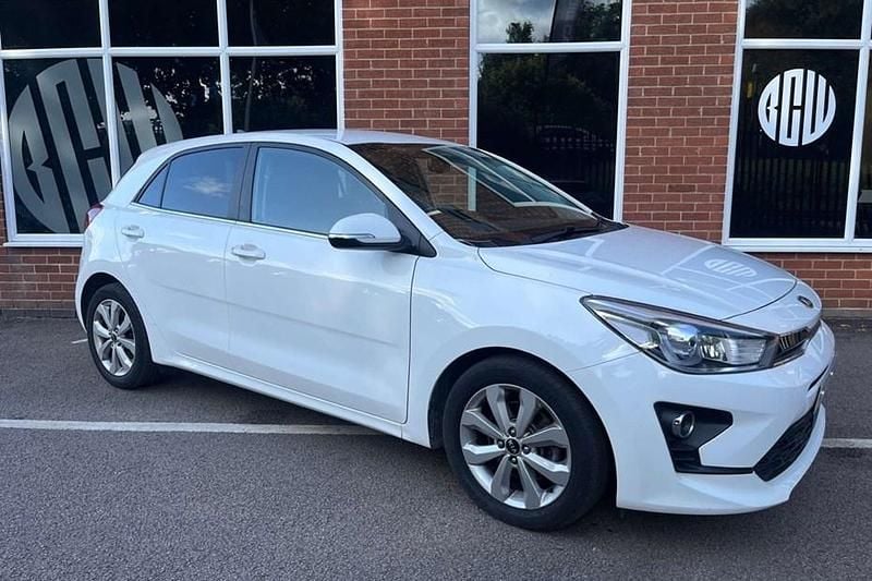 Used 2021 Kia Rio Hatchback | £7,900 (Good price) - Image 1/1