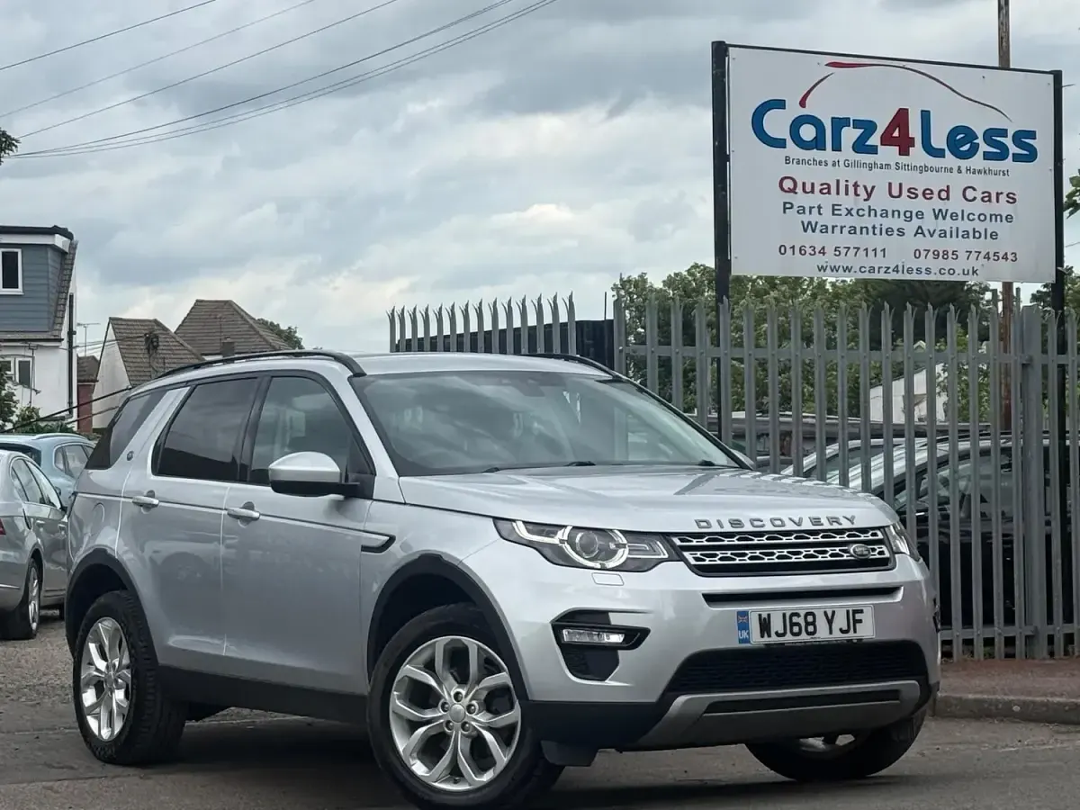 Used Land Rover Discovery 5 HSE 2018 Silver SUV