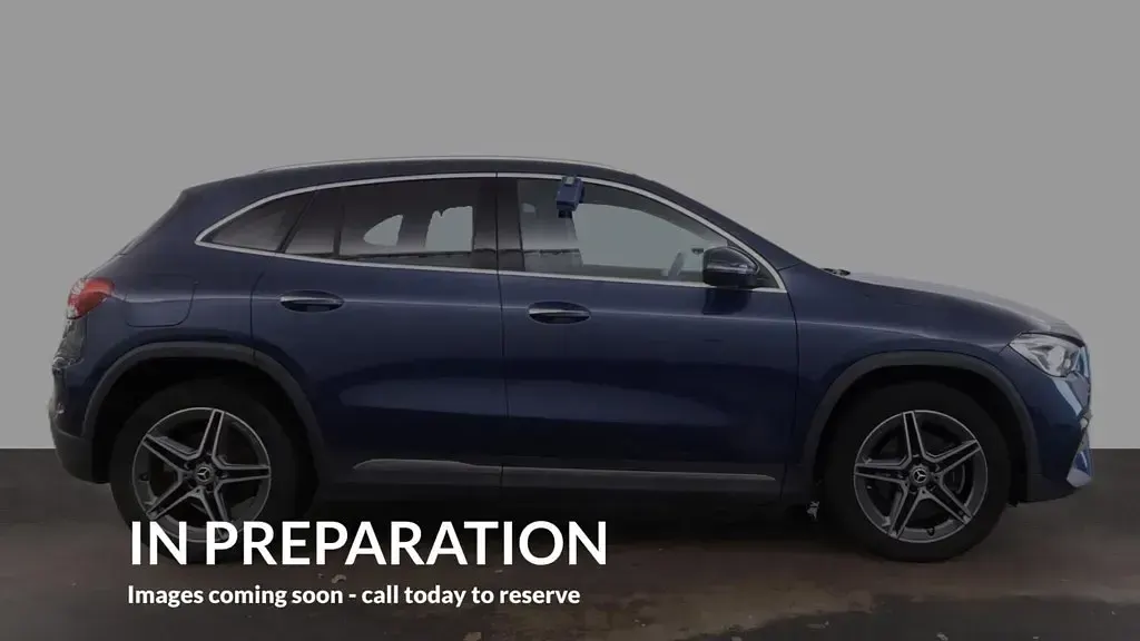 Used Mercedes GLA250 Premium 218 HP (160 kW) 2022 Blue SUV