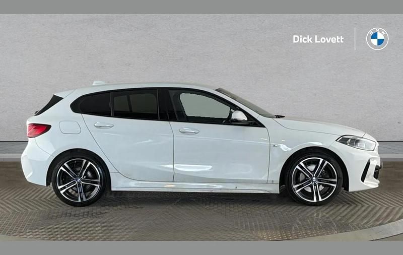 Used BMW 118 M Sport 136 HP (100 kW) 2023 White Hatchback