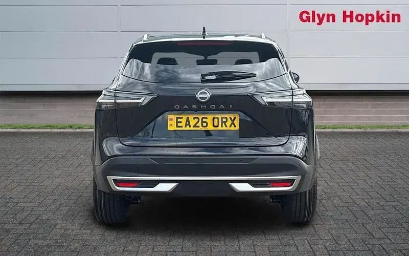 New Nissan Qashqai N-Connecta 140 HP (102 kW) 2026 Black SUV