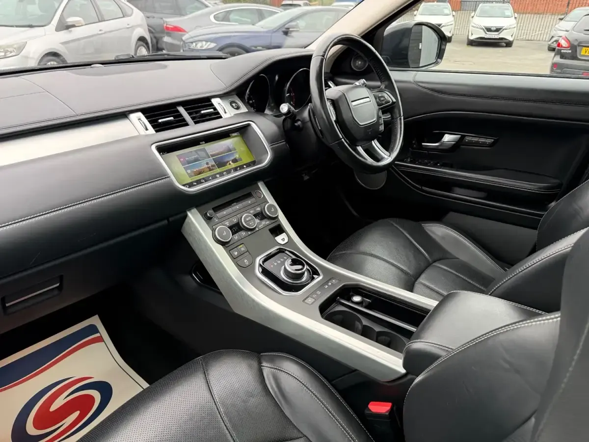 Usado Land Rover Range Rover evoque Autobiography 2016 Negro Familiar