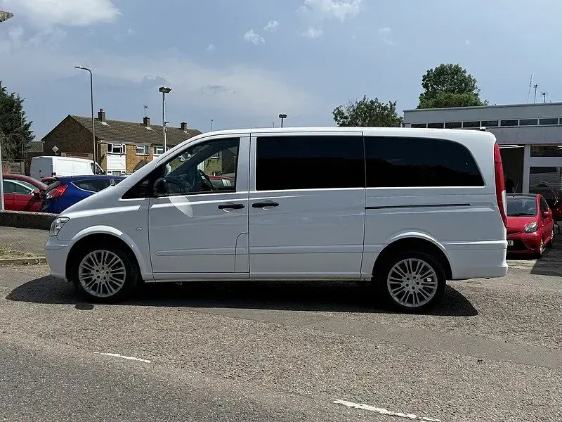 Used Mercedes Vito 224 HP (164 kW) 2013 White Van
